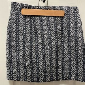 Navy woven skirt
